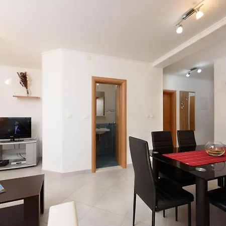 Petra Apartment