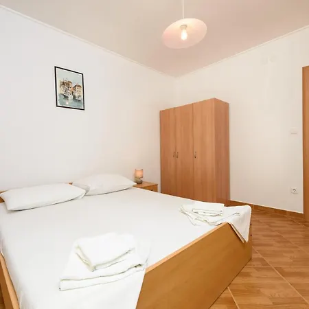 Apartment Petra *